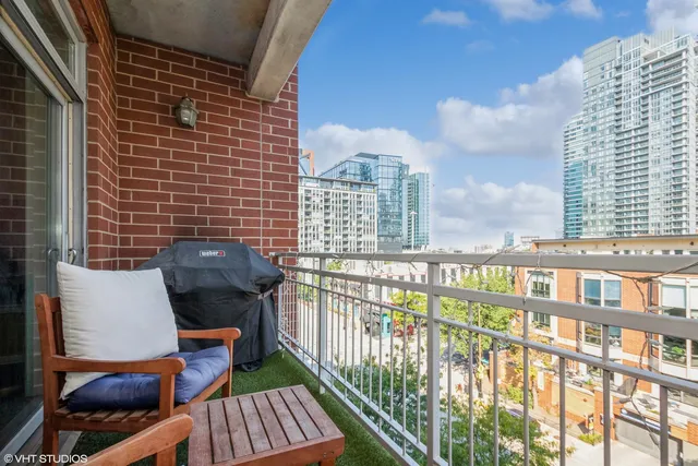 $3,450 | 657 West Fulton Street, Unit 509, Chicago, IL 60661