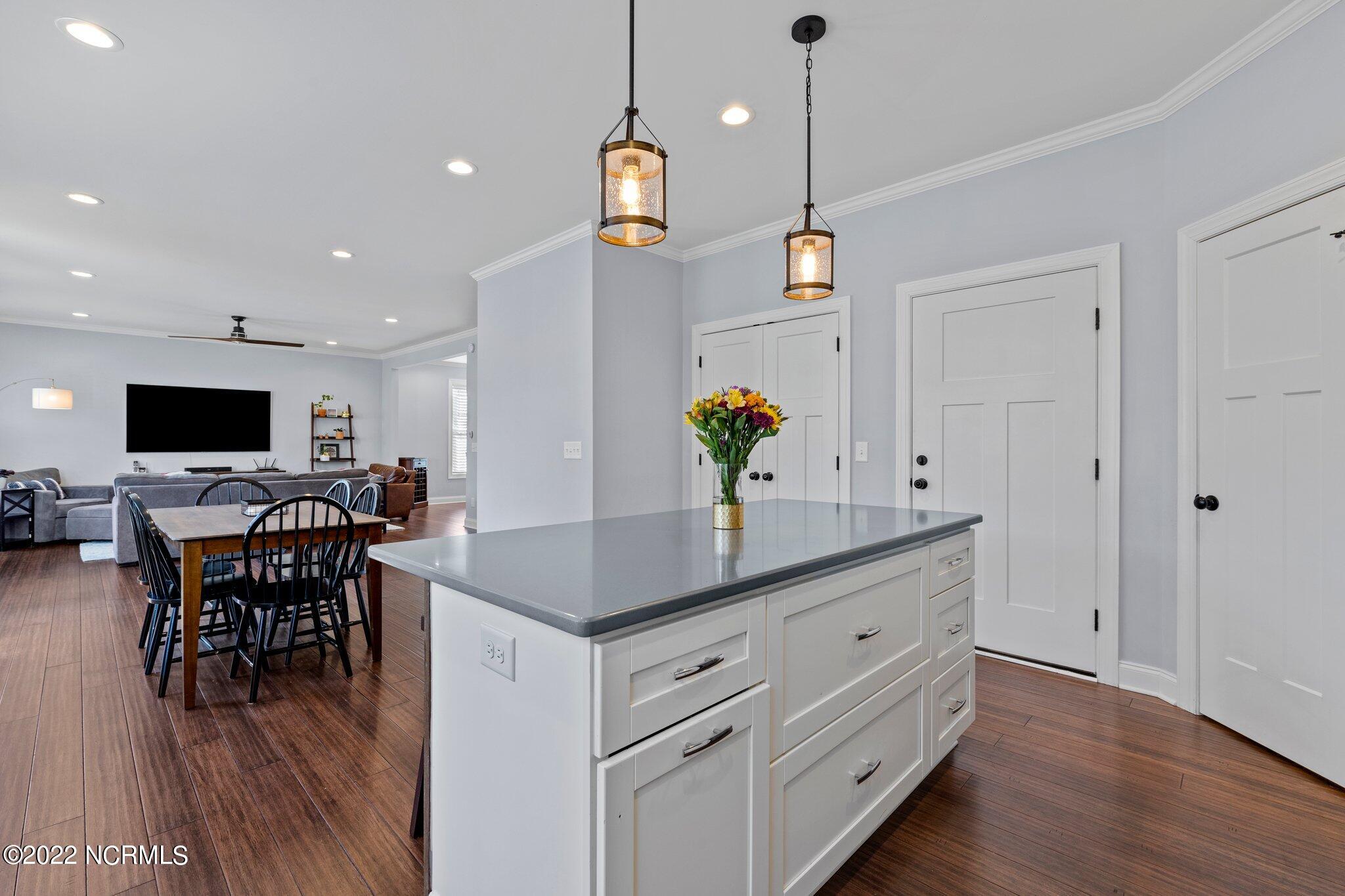 6 Alexander Lane Pinehurst, NC 28374 - Photo 19 of 52 Kitchen