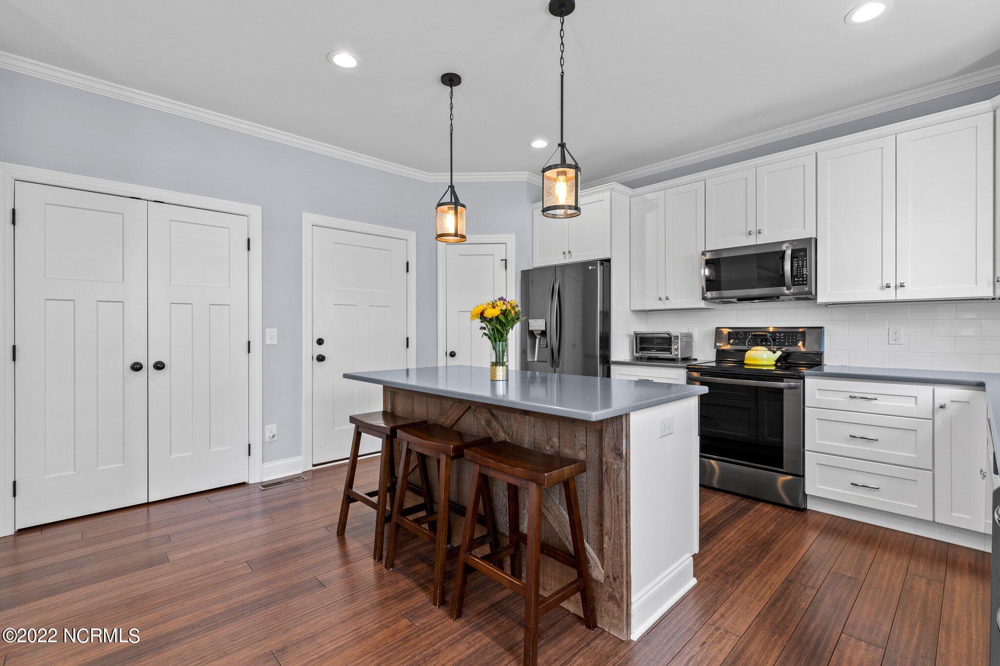 6 Alexander Lane Pinehurst, NC 28374 - Photo 22 of 52 Kitchen