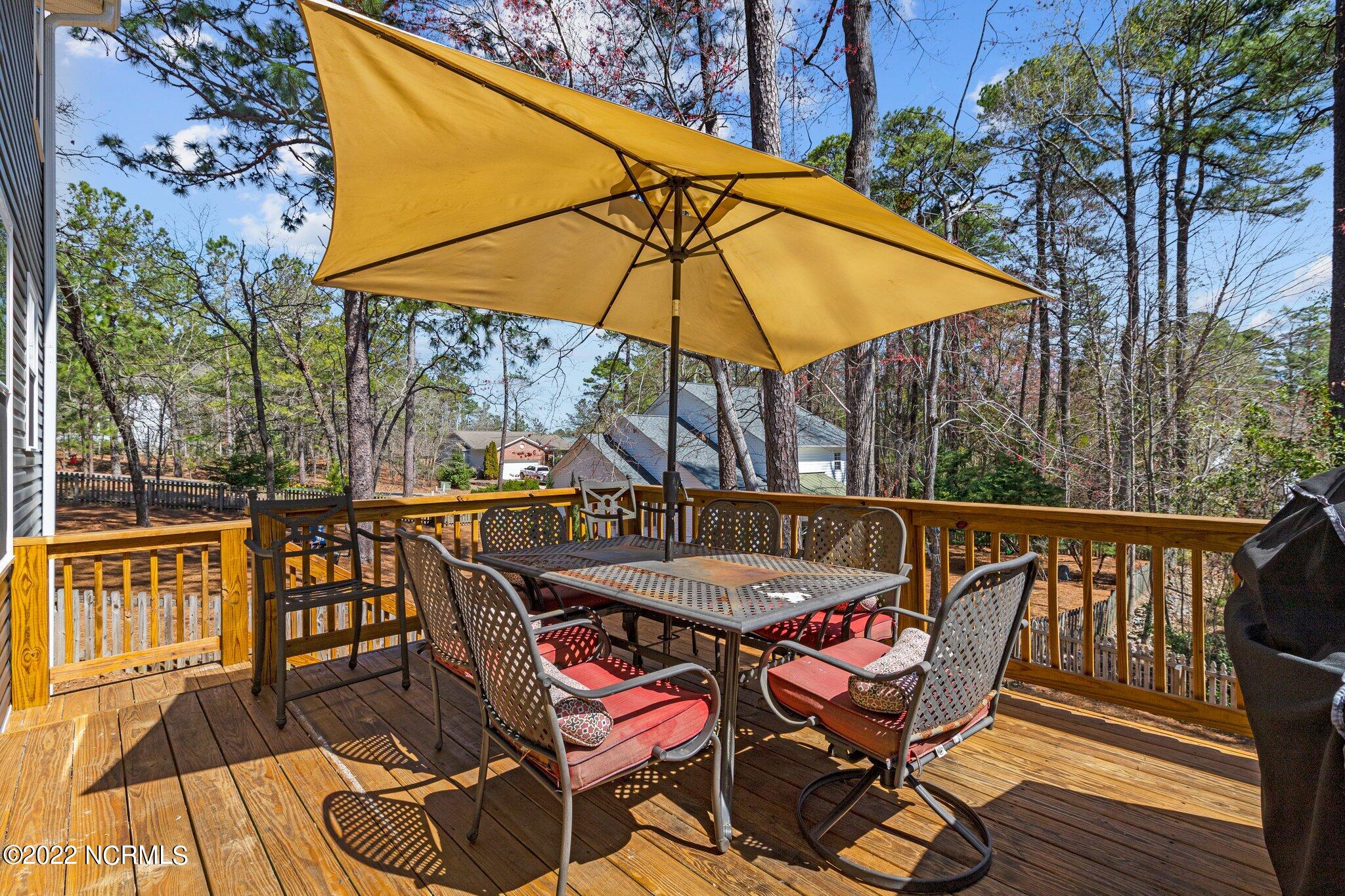6 Alexander Lane Pinehurst, NC 28374 - Photo 25 of 52 Deck