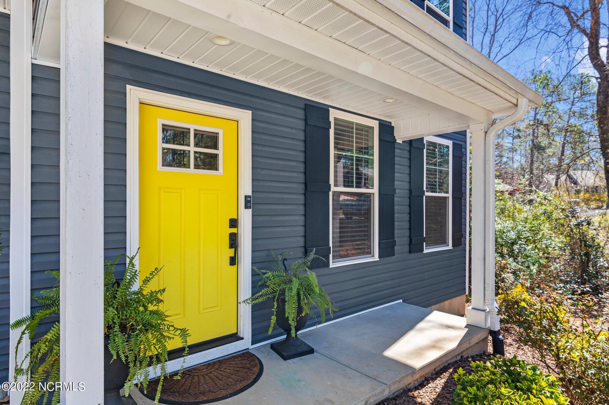 6 Alexander Lane Pinehurst, NC 28374 - Photo 5 of 52 Front Porch