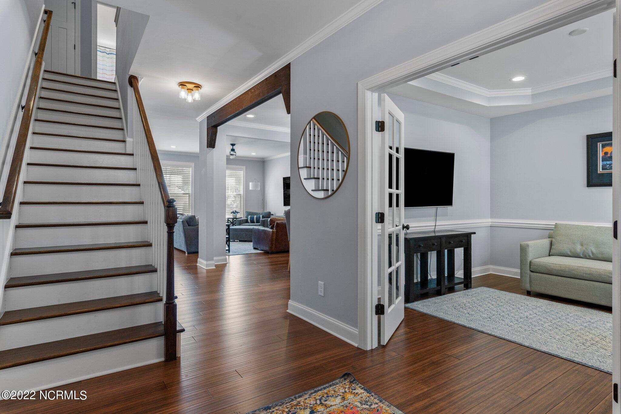 6 Alexander Lane Pinehurst, NC 28374 - Photo 8 of 52 Foyer with Office to the right