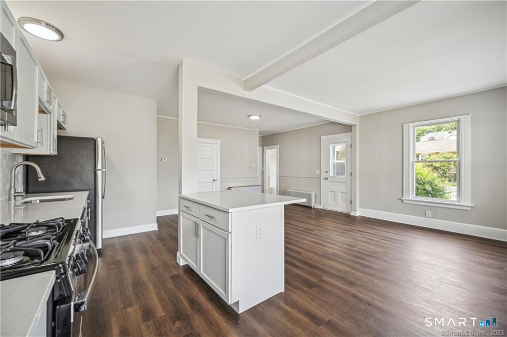 98 Brook Street Ansonia, CT 06401 - Photo 7 of 28