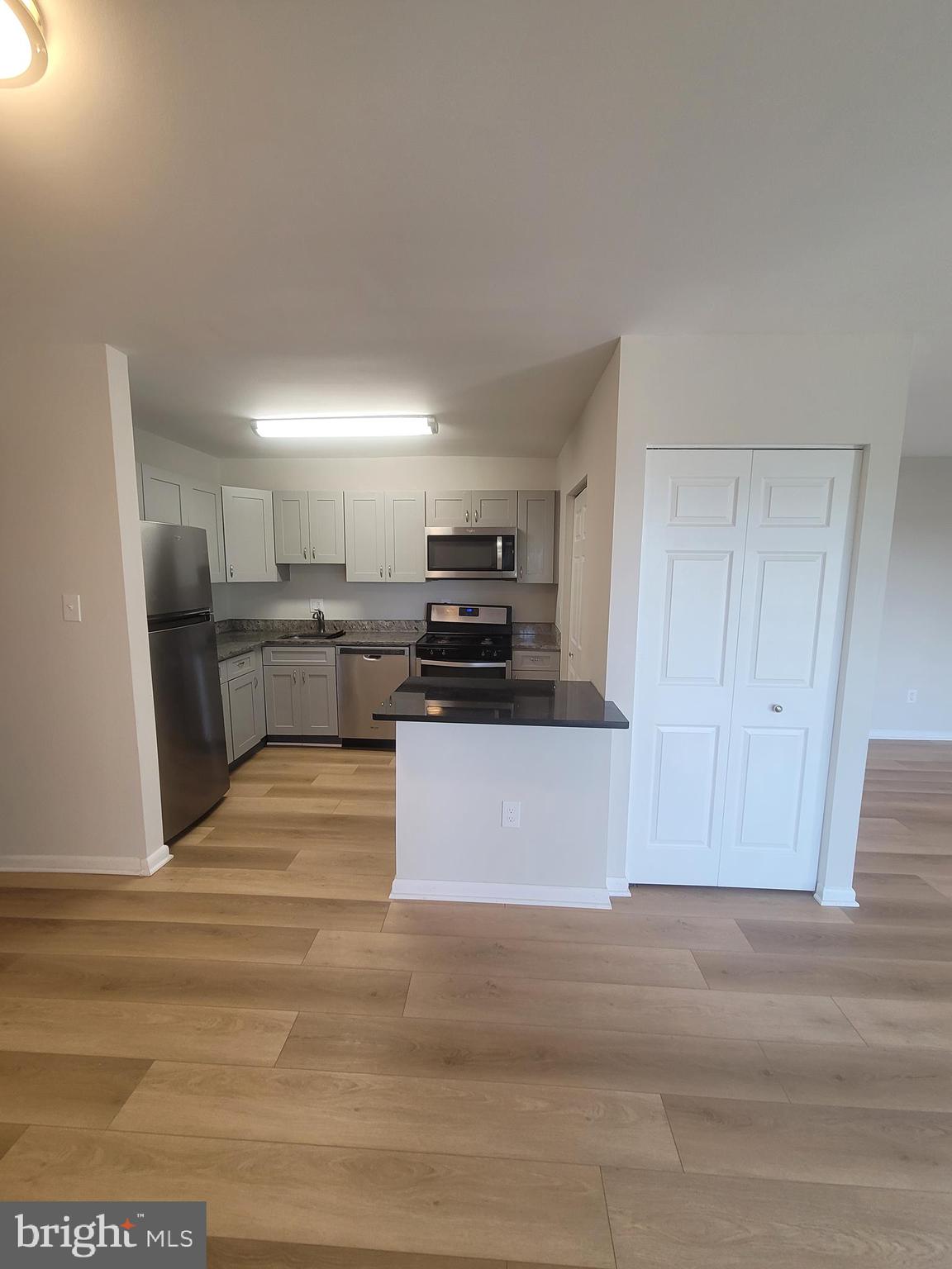 3130 Brinkley Road, Unit 9303 Temple Hills, MD 20748 - Photo 13 of 18