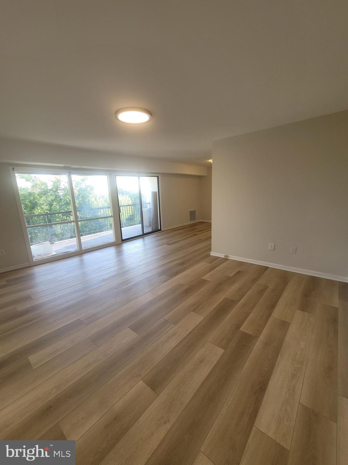 3130 Brinkley Road, Unit 9303 Temple Hills, MD 20748 - Photo 2 of 18