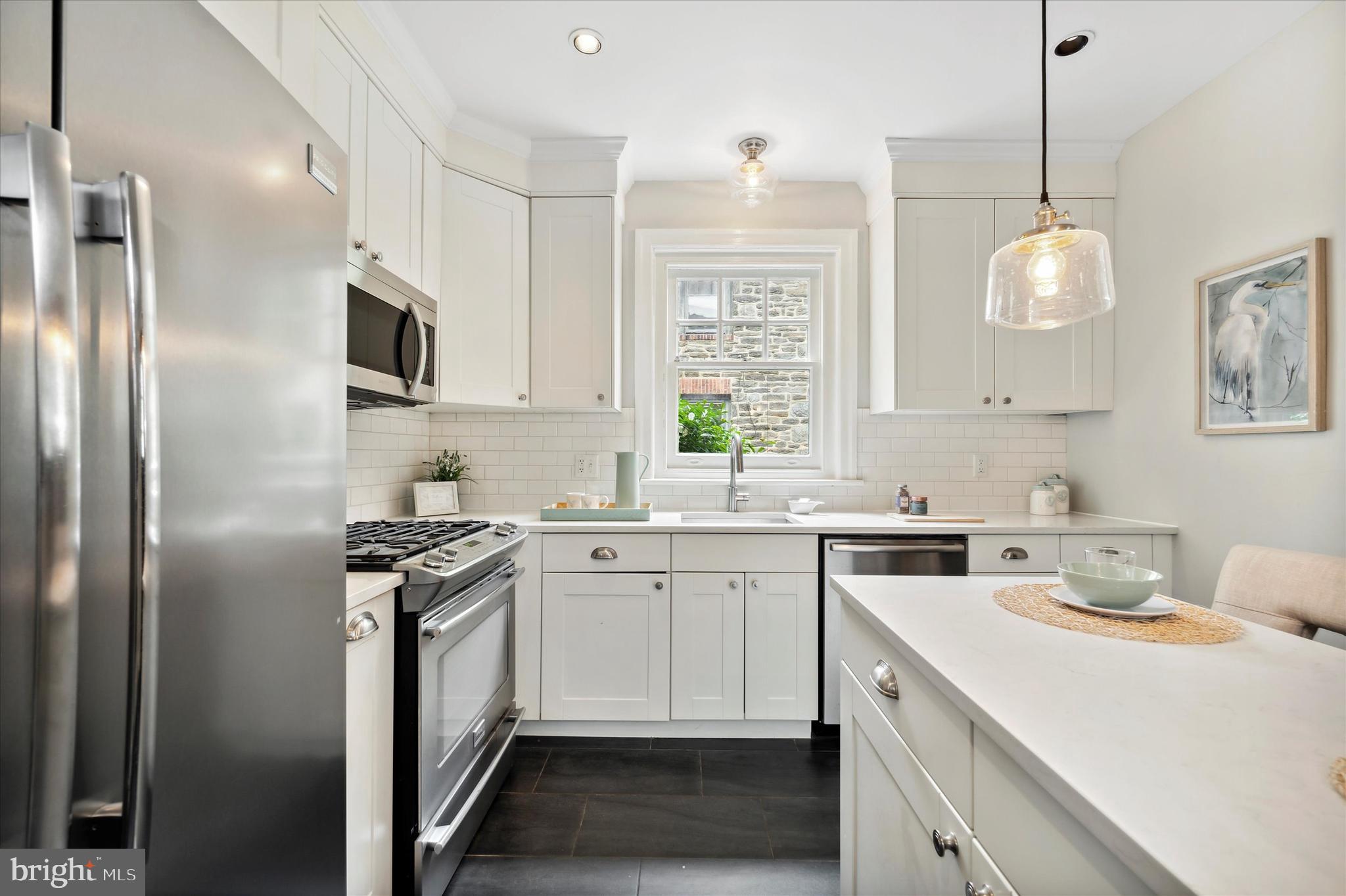 7203 Cresheim Road Philadelphia, PA 19119 - Photo 18 of 51 Kitchen