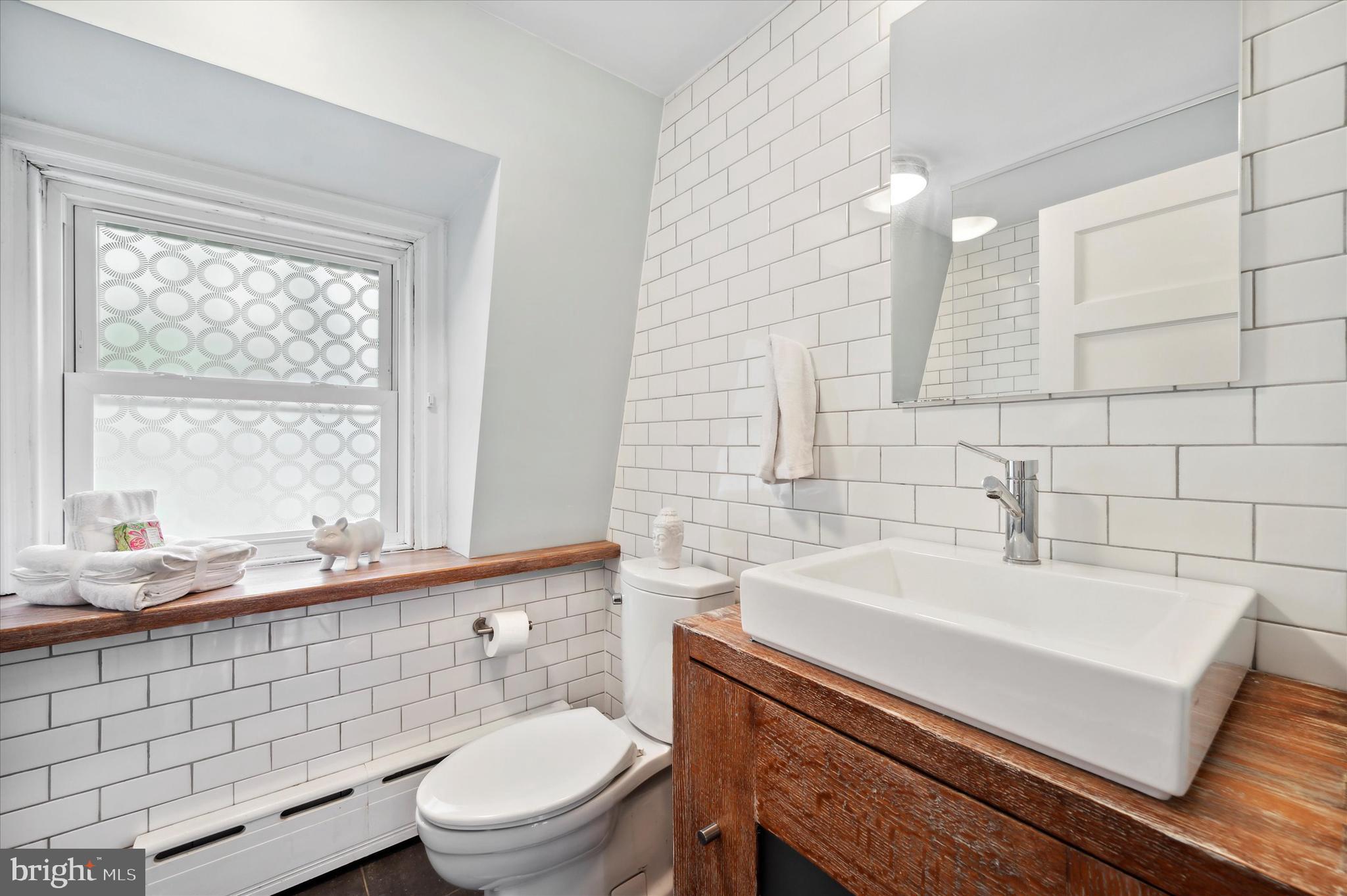 7203 Cresheim Road Philadelphia, PA 19119 - Photo 39 of 51 Full Bath