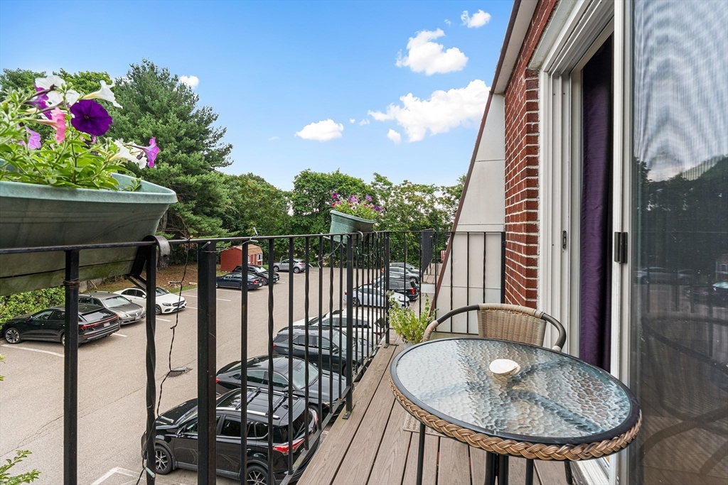6 Apricot Street, Unit 10 Worcester, MA 01603 - Photo 16 of 33