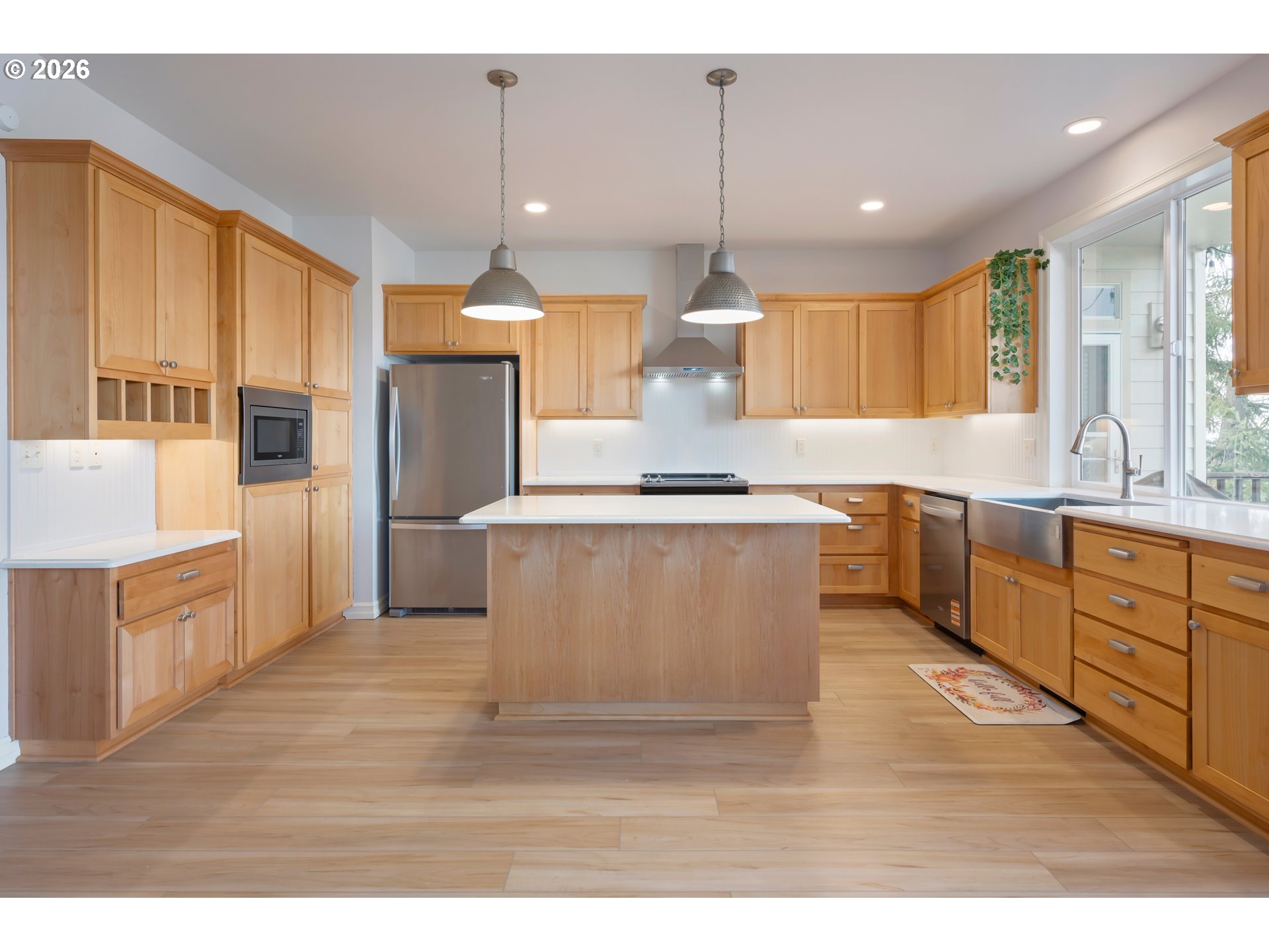 3488 River Heights Drive Springfield, OR 97477 - Photo 14 of 48