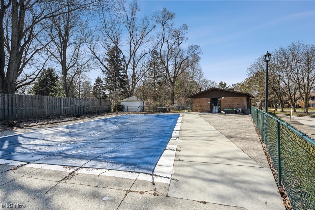 22944 Mastick Road, Unit 201 Cleveland, OH 44126 - Photo 28 of 30