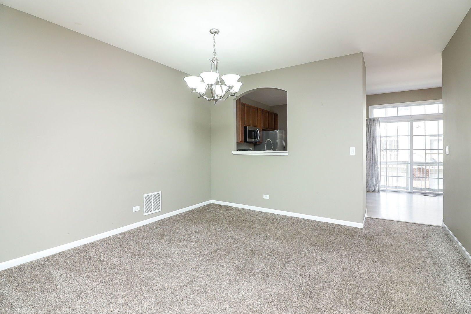 317 Timber Ridge Court, Unit 131 Joliet, IL 60431 - Photo 5 of 23 a view of livingroom with window