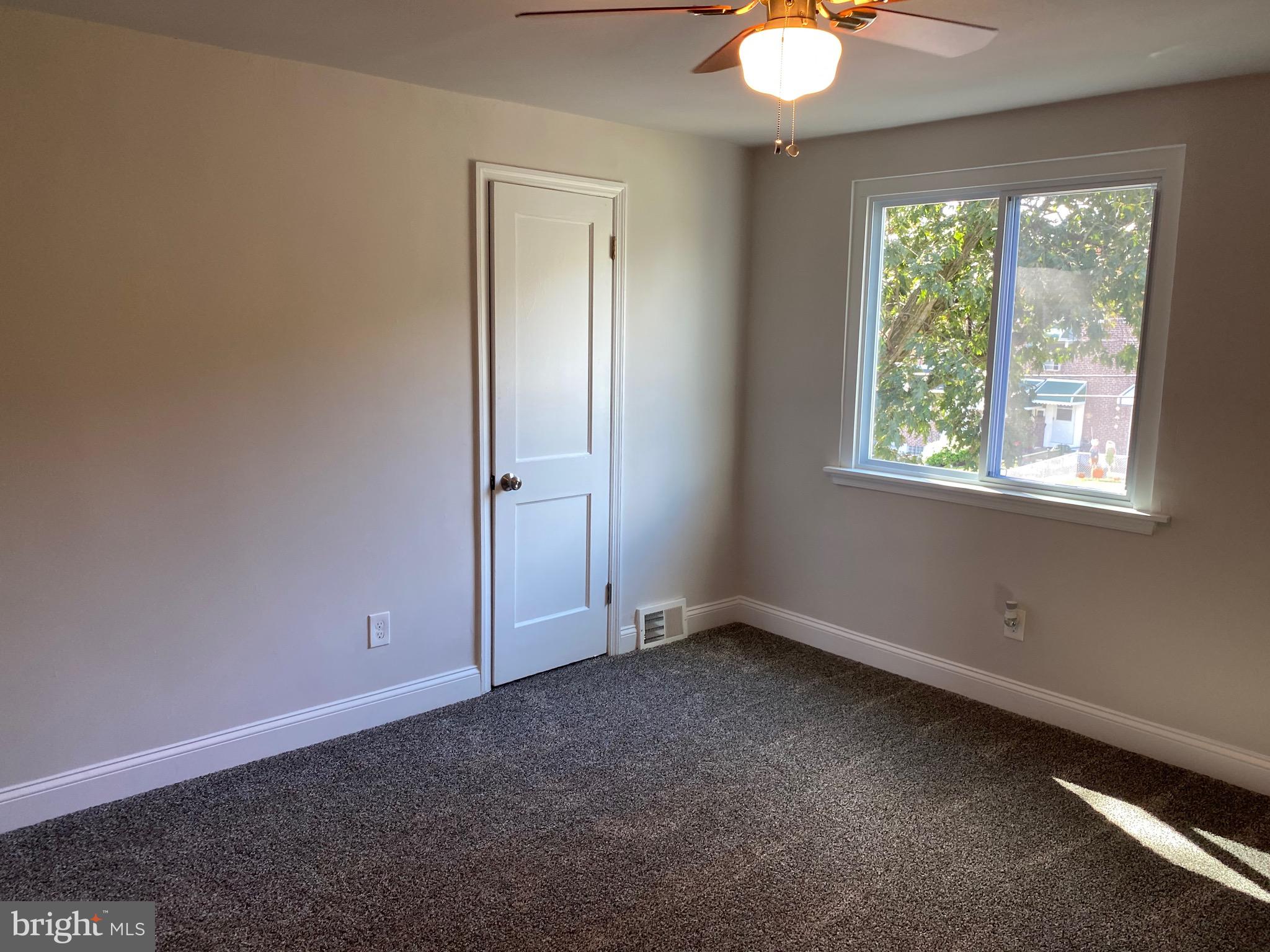 809 Grant Road Folcroft, PA 19032 - Photo 16 of 32 Master Bedroom