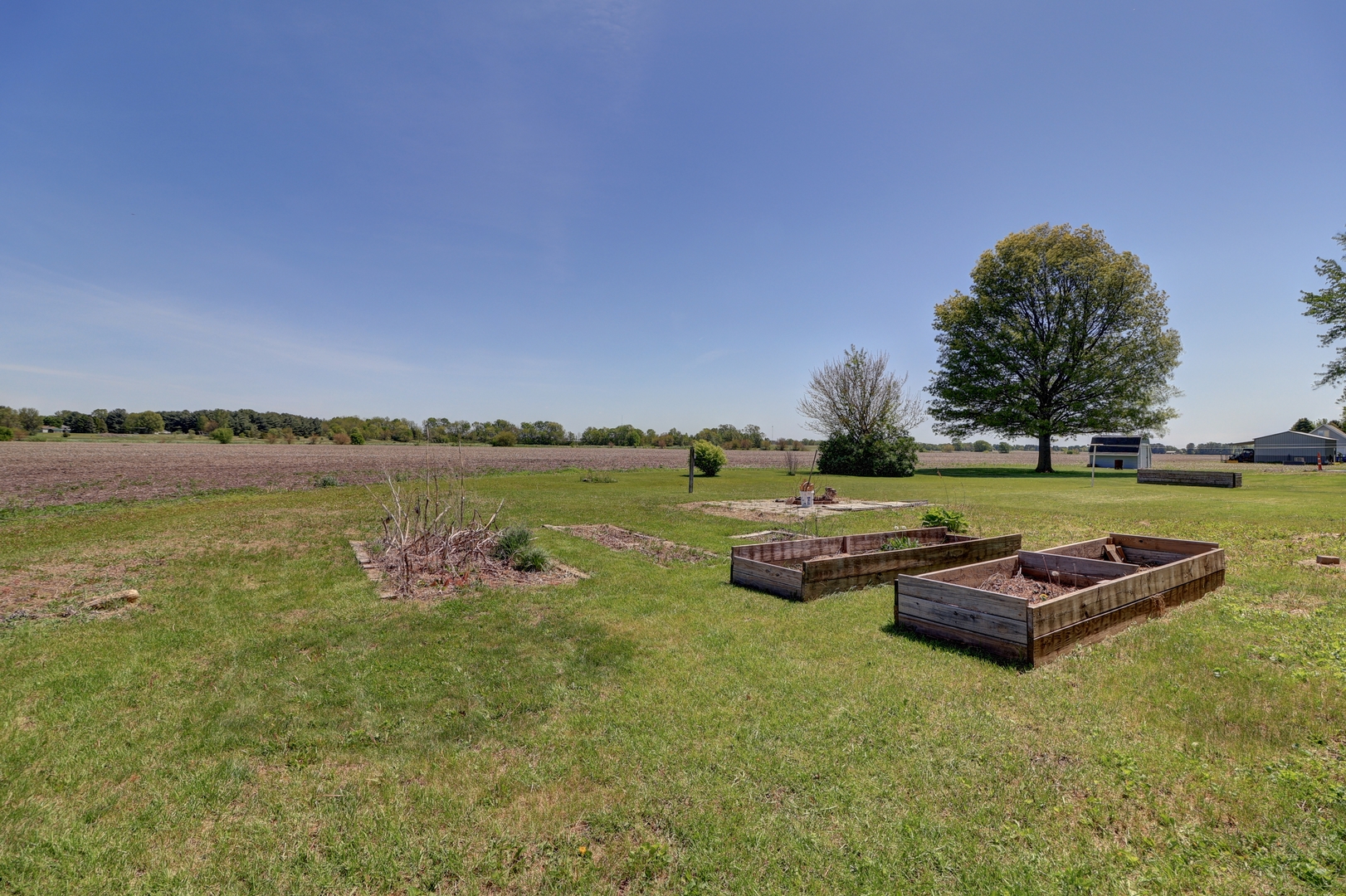 6740 Albany Road Erie, IL 61250 - Photo 23 of 37 Gallery Image 23