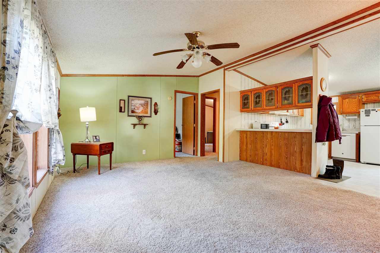 6951 Tri County Bridge Road Southeast Lone Tree, IA 52755 - Photo 8 of 40 Gallery Image 8