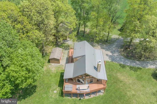 $640,000 | 496 Marlin Savage Road, Accident, MD 21520