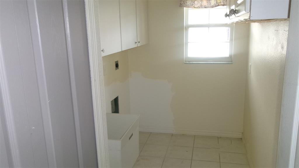 2141 Peterborough Road Punta Gorda, FL 33983 - Photo 17 of 27 Gallery Image 17