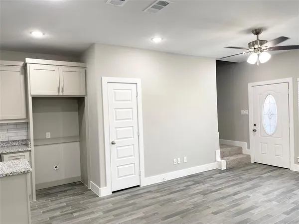 $2,550 | 4839 Spindrift Passage, Garland, TX 75043