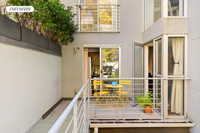 $1,695,000 | 335 Warren Street, Unit 102 | Boerum Hill