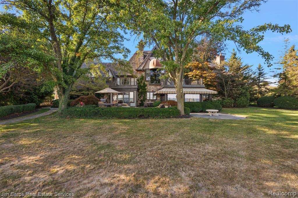 49016 Point Lakeview Street Chesterfield, MI 48047 - Photo 10 of 62