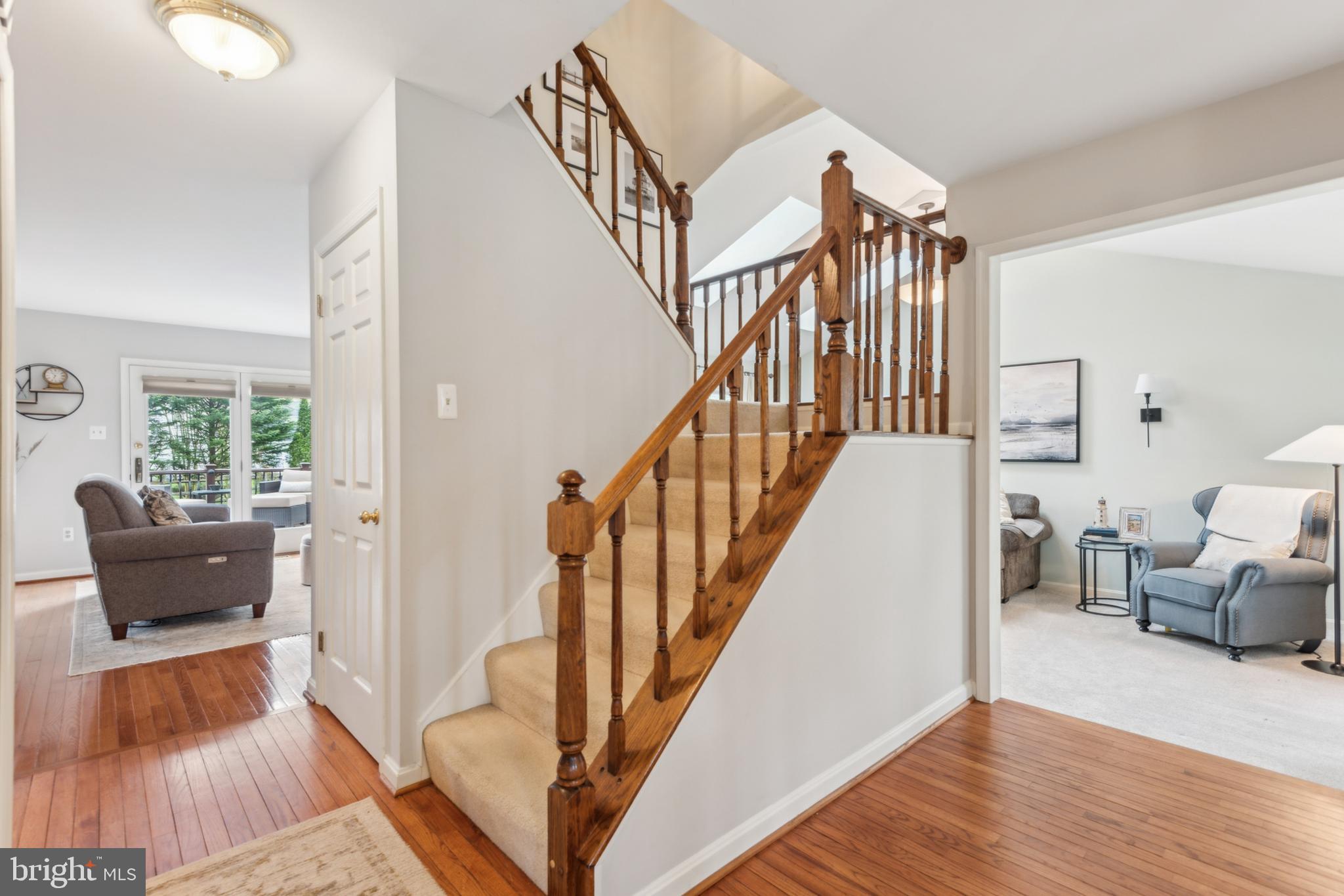306 Saddle Ridge Road Annapolis, MD 21403 - Photo 6 of 44 a view of entryway and hall with wooden floor