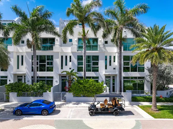 $1,799,000 | 705 Briny Avenue, Pompano Beach, FL 33062