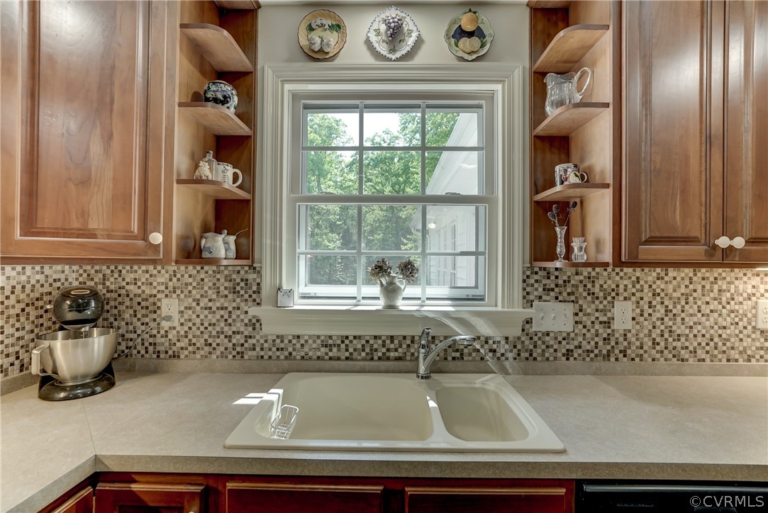 1607 Genito Road Crozier, VA 23039 - Photo 11 of 49 a bathroom with a sink and a bathtub