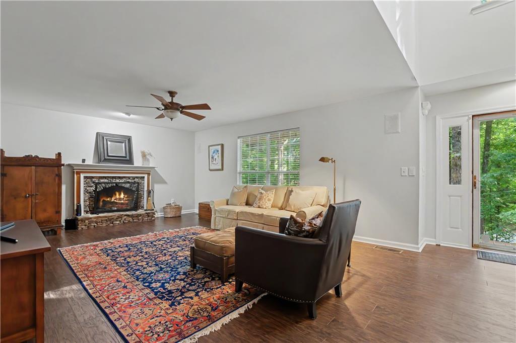 5620 Orouke Road Buford, GA 30518 - Photo 4 of 43