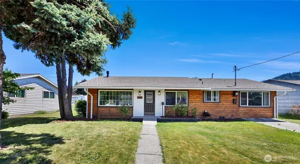 $539,000 | 1700 South 15th Street, Mount Vernon, WA 98274