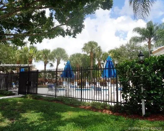 $3,470 | 3013 Woodlands Drive, Unit 3013, Margate, FL 33063