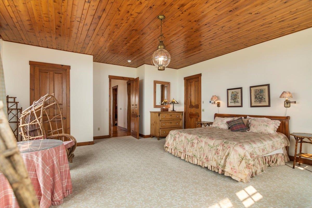 19 Old Town Road Winhall, VT 05340 - Photo 35 of 44