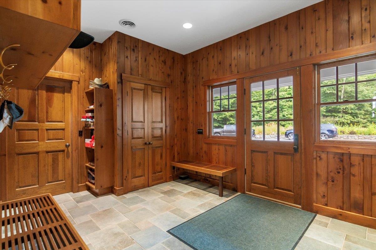 19 Old Town Road Winhall, VT 05340 - Photo 37 of 44