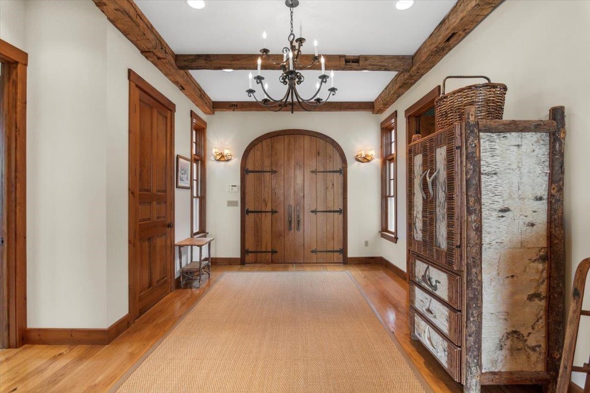 19 Old Town Road Winhall, VT 05340 - Photo 7 of 44