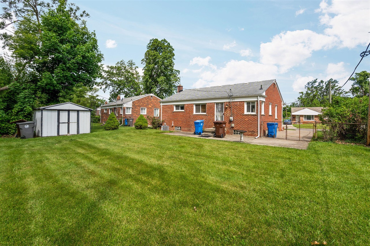29919 Spring Arbor Drive Inkster, MI 48141 - Photo 39 of 51