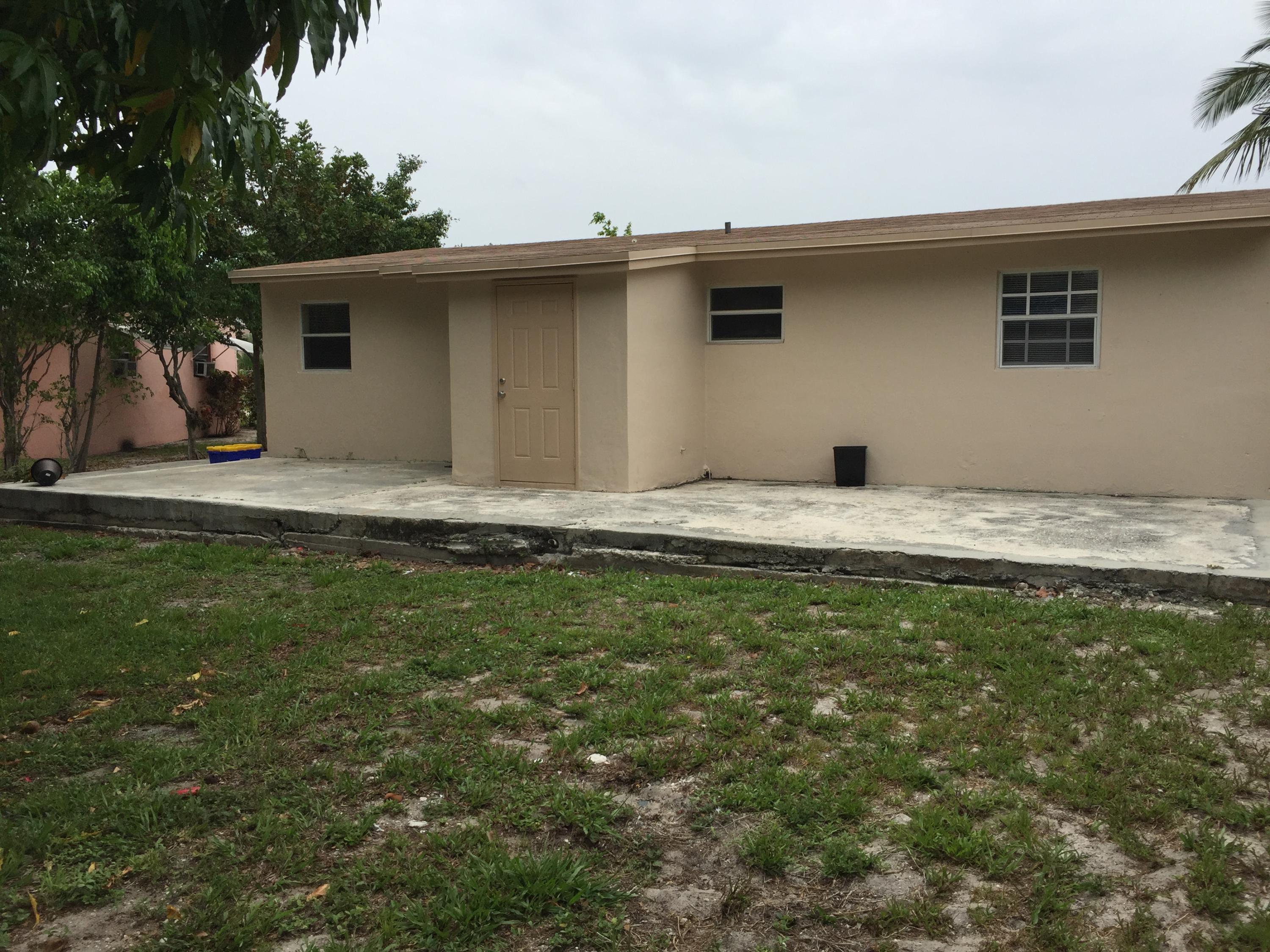 808 Southwest 10th Avenue Delray Beach, FL 33444 - Photo 10 of 10 Back
