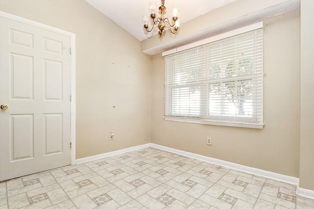 112 Manchester Road Summerville, SC 29486 - Photo 6 of 17 Background 6
