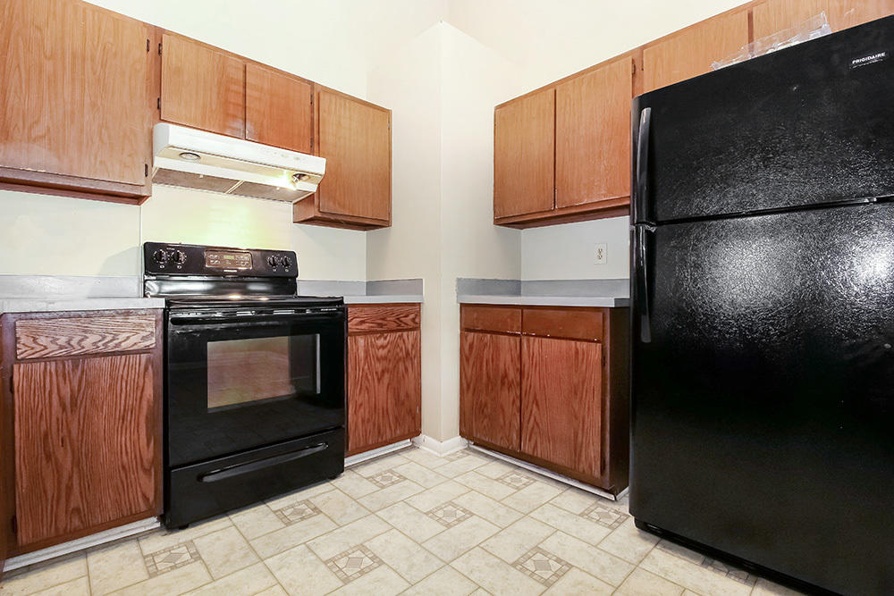 112 Manchester Road Summerville, SC 29486 - Photo 9 of 17 Background 9