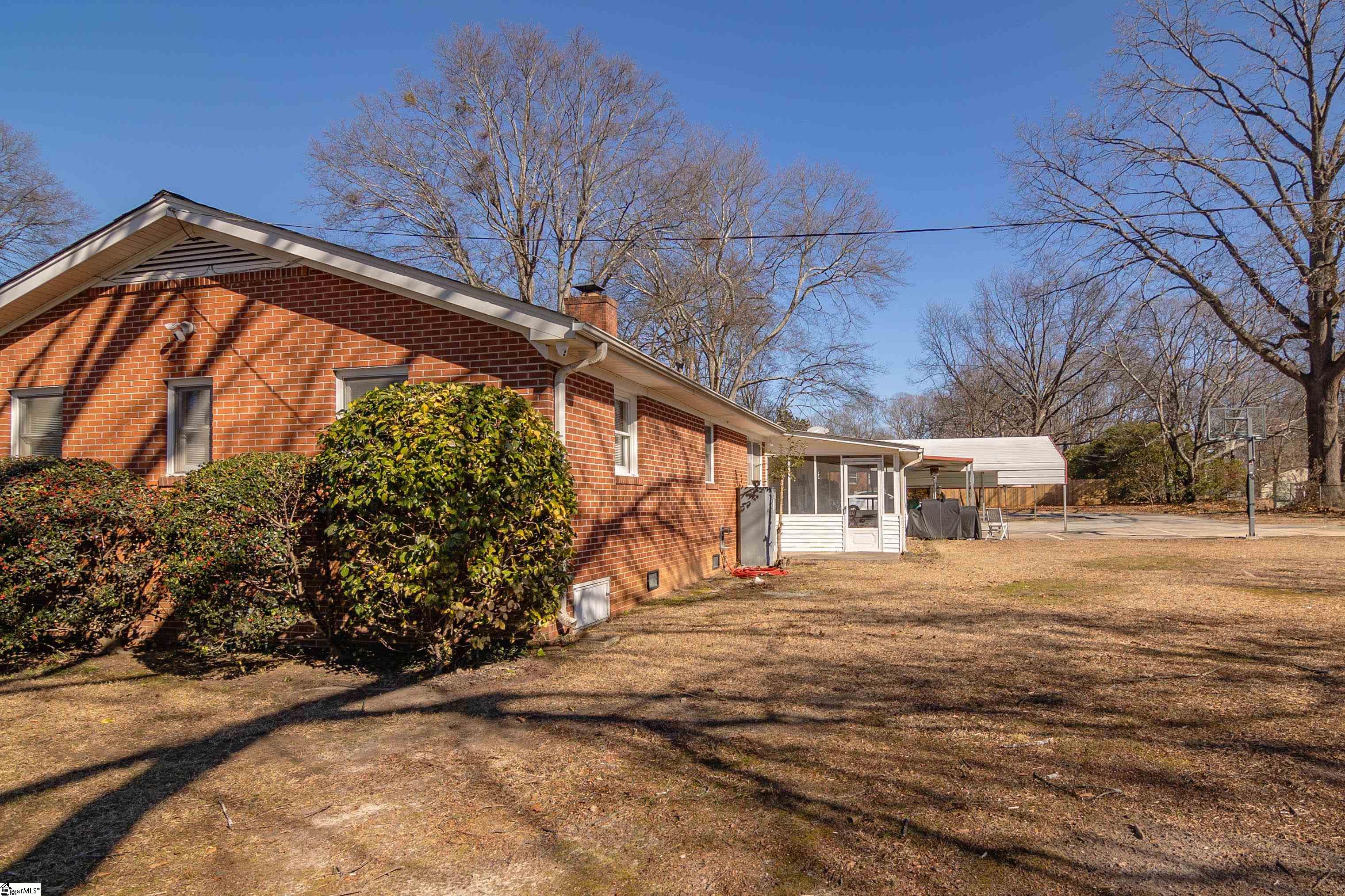 414 Mapleton Drive Greenville, SC 29607 - Photo 28 of 32