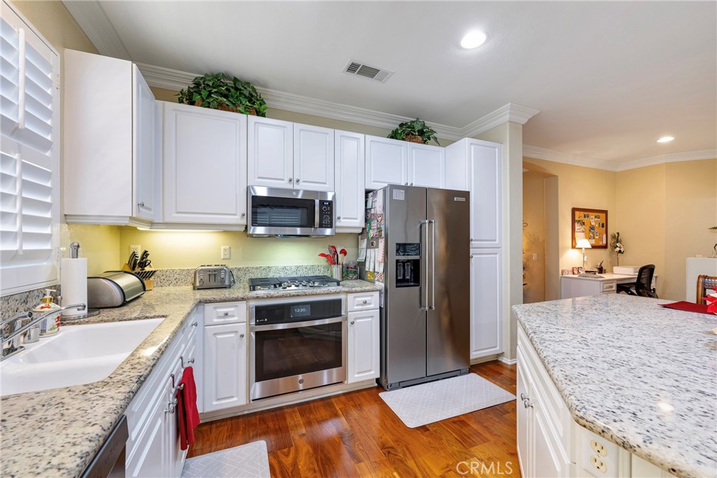 27956 Crystal Spring Drive Menifee, CA 92584 - Photo 25 of 75