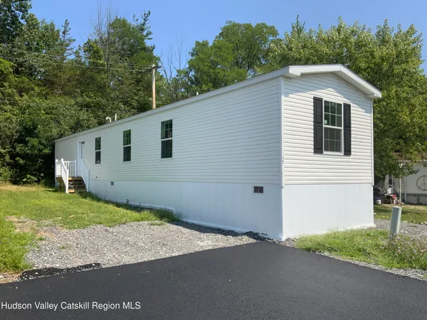 $115,000 | 1154 Us-9, Unit 17, Hudson, NY 12534