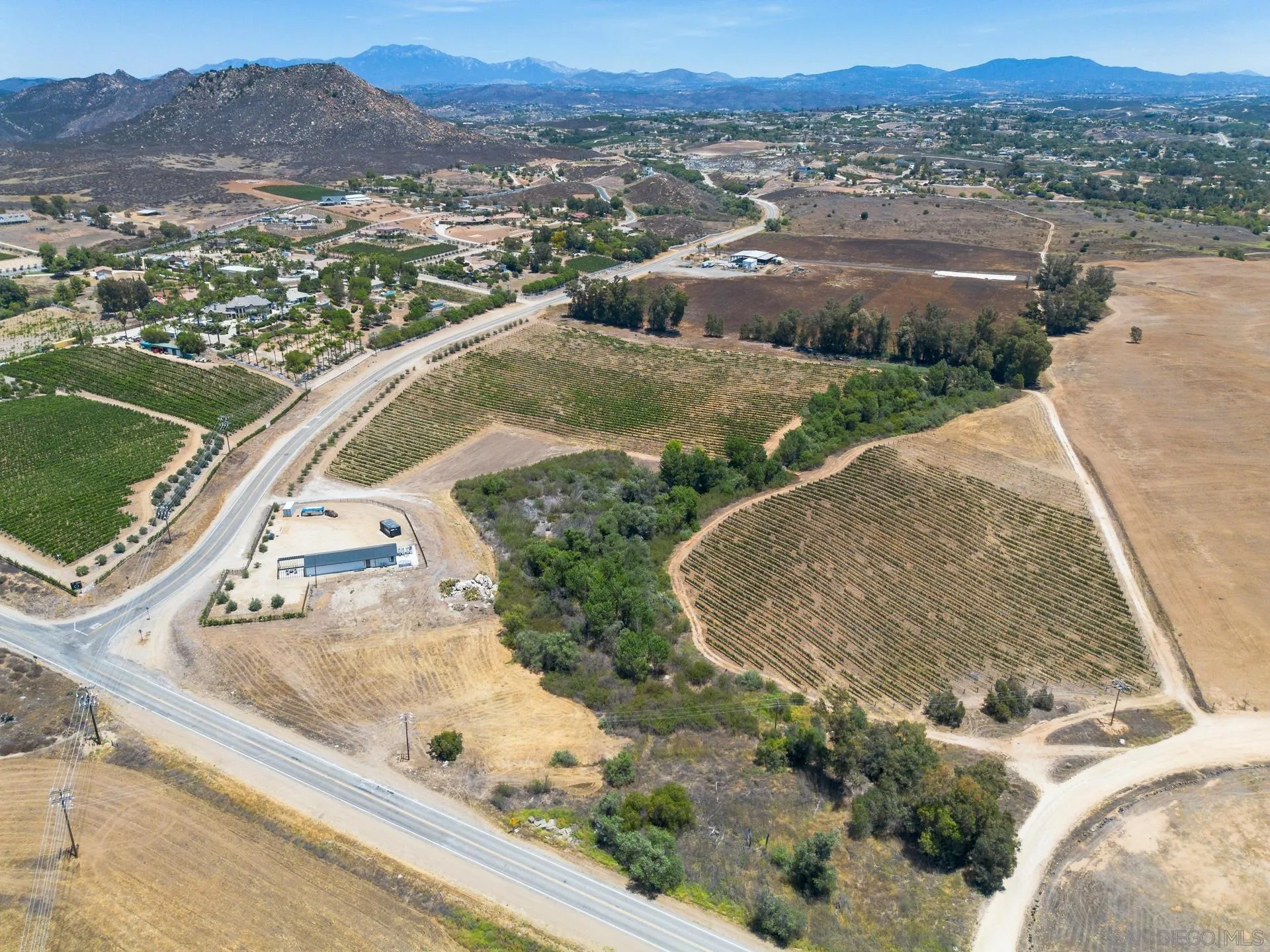 36051 East Benton Road, Unit 1 Temecula, CA 92592 - Photo 21 of 42