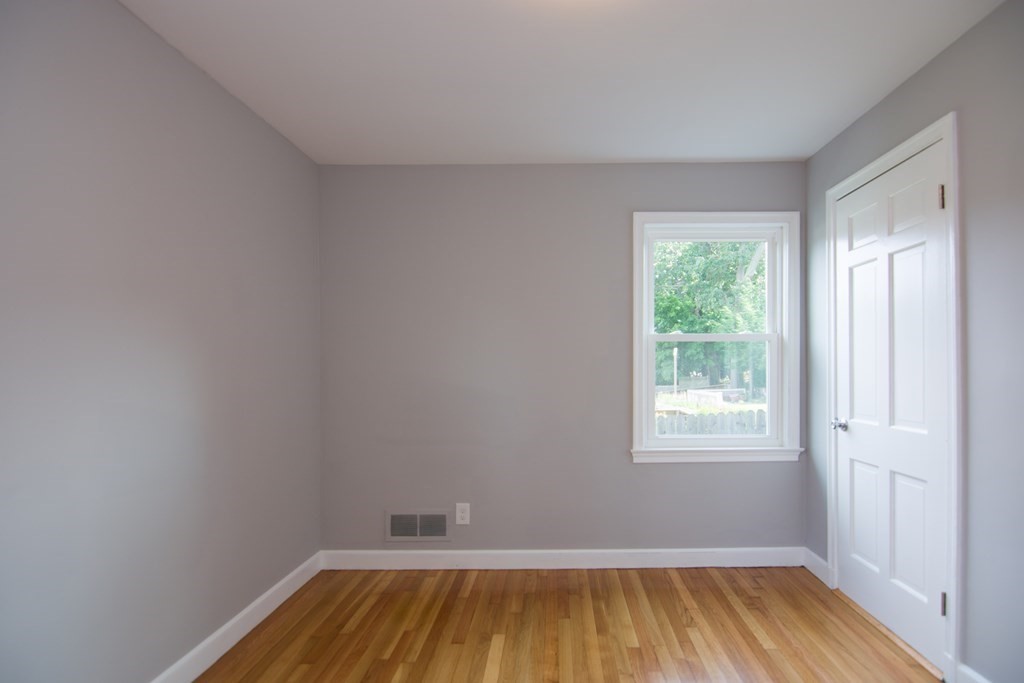 24 County Way Beverly, MA 01915 - Photo 19 of 24 Gallery Image 19