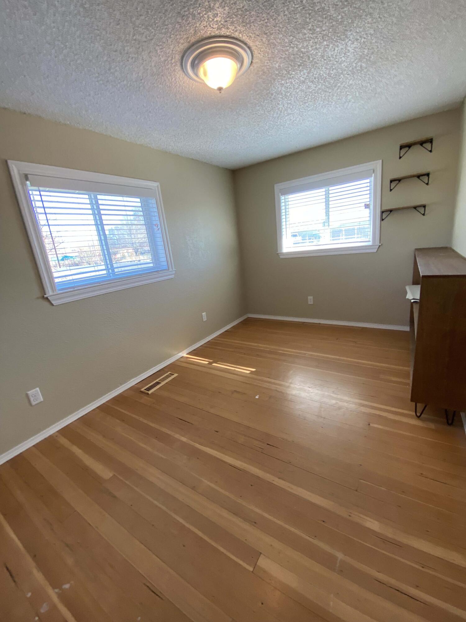 14611 Falvey Road Merrill, OR 97633 - Photo 27 of 48 27