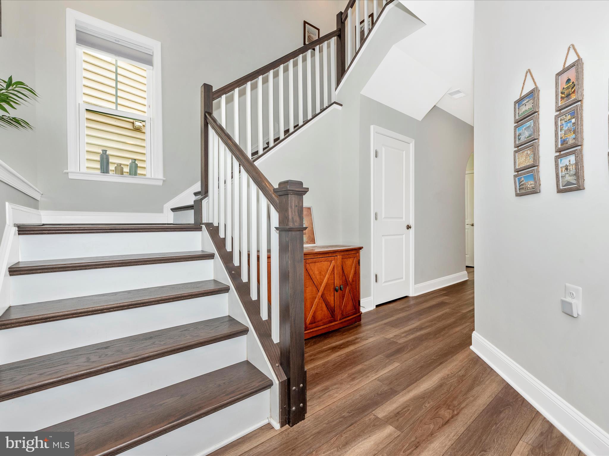 1130 Holden Road Frederick, MD 21701 - Photo 5 of 65 Foyer