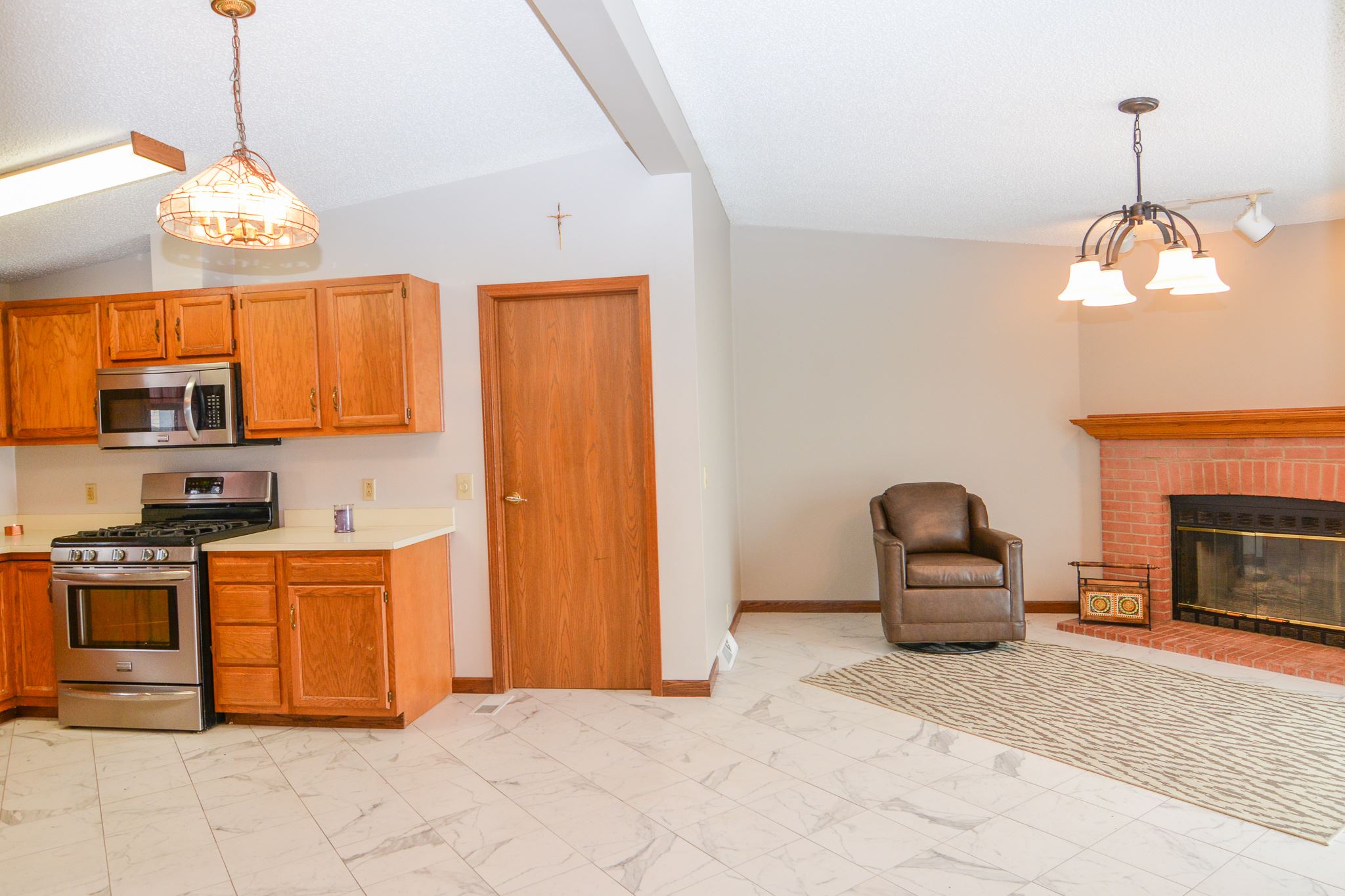 1821 Bessmore Park Road Rochester, IN 46975 - Photo 14 of 36