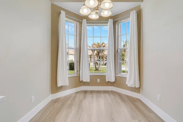 $2,850 | 726 Southwest Aruba Bay, Port St. Lucie, FL 34986