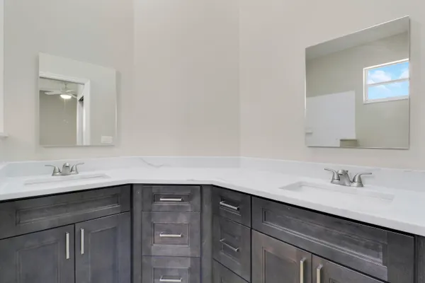 $2,850 | 726 Southwest Aruba Bay, Port St. Lucie, FL 34986