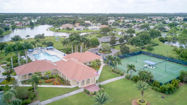 $2,850 | 726 Southwest Aruba Bay, Port St. Lucie, FL 34986