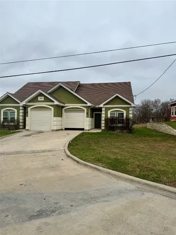 $1,700 | 398 Mesa Drive, Unit B, Del Valle, TX 78617