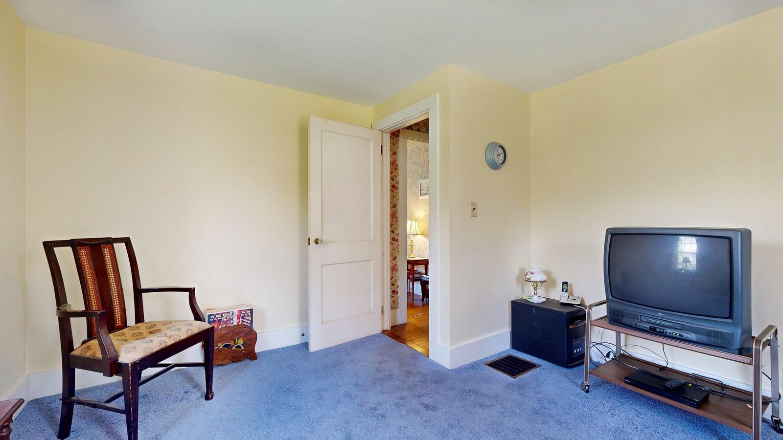 12 Maple Street Hallowell, ME 04347 - Photo 13 of 41 12-Maple-Street-Hallowell-PHOTOS-ONLY-05