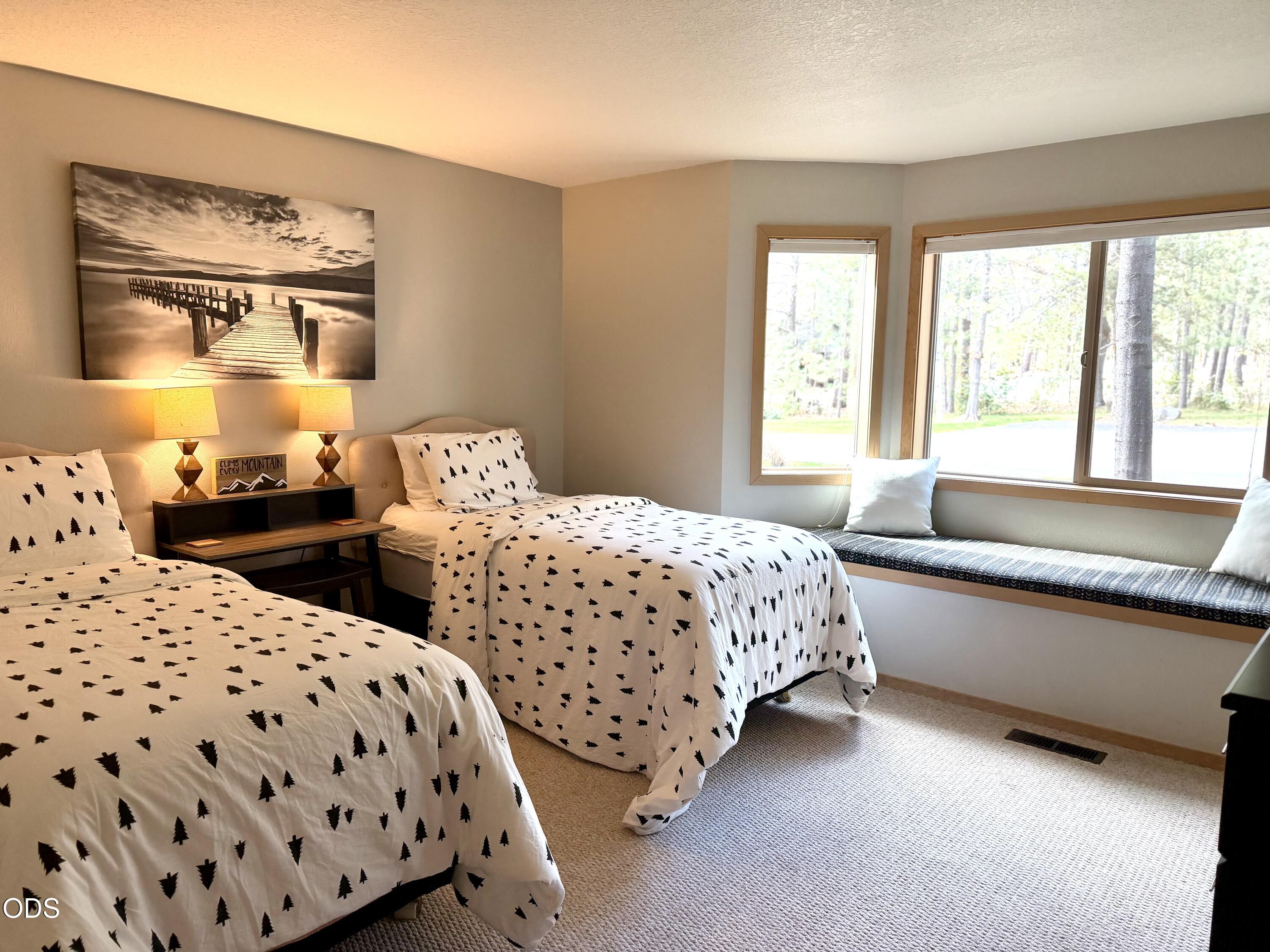 57340 Beaver Ridge Loop, Unit 17 Sunriver, OR 97707 - Photo 11 of 15
